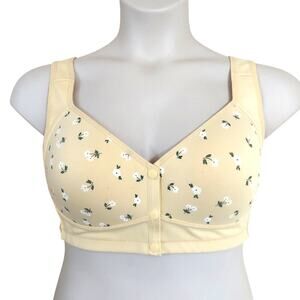 Daisy Bras Set of Two Light Yellow Front Closure Wireless Cotton Bras